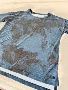 The North Face Gray-Blue Heathered Women's Tee